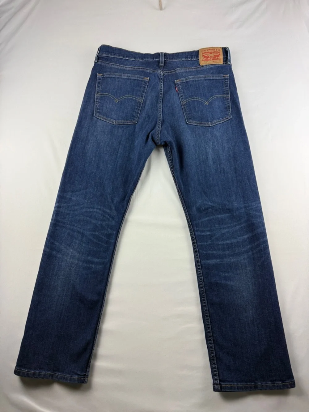 Levi’s 513 Straight Fit Jeans – Size 36x30